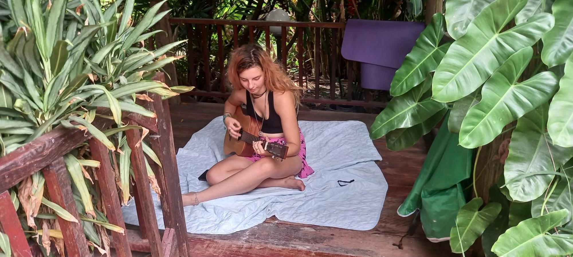 Plus Hostel Ayutthaya Buitenkant foto